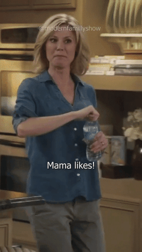 https://media1.tenor.com/m/ZYoru3U3ixsAAAAC/modern-family-claire-likes.gif